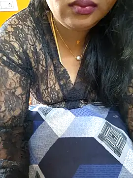 Snapshot of kanikasree chatting on March 2025 02:06:02 AM kanikasree online show from March 2025 02:06:02 AM