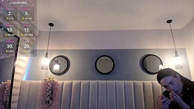 chelsea bolton  online show from February 2026 12:17:01 PM