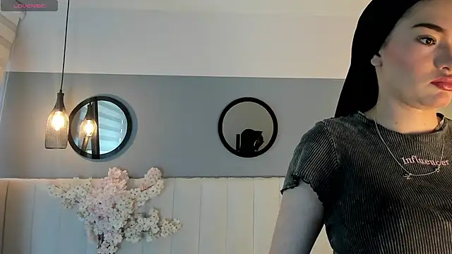 chelsea bolton  online show from March 2026 12:16:02 PM