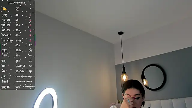 chelsea bolton  online show from March 2026 12:27:02 PM