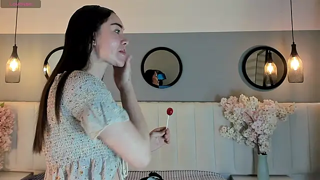 chelsea bolton  online show from March 2026 12:53:01 PM