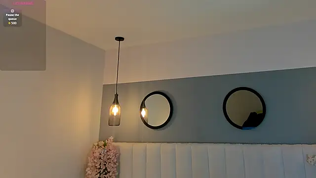 chelsea bolton  online show from April 2026 12:22:02 PM