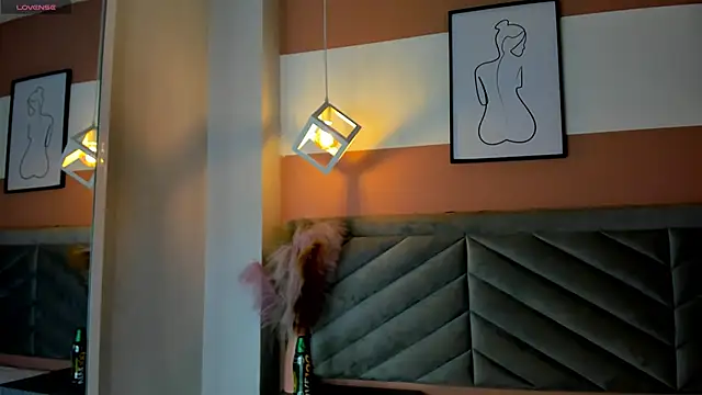 chelsea bolton  online show from December 2025 12:49:02 PM