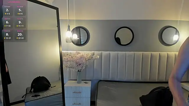 chelsea bolton  online show from April 2026 12:17:02 PM