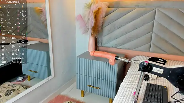 chelsea bolton  online show from December 2025 01:02:02 PM