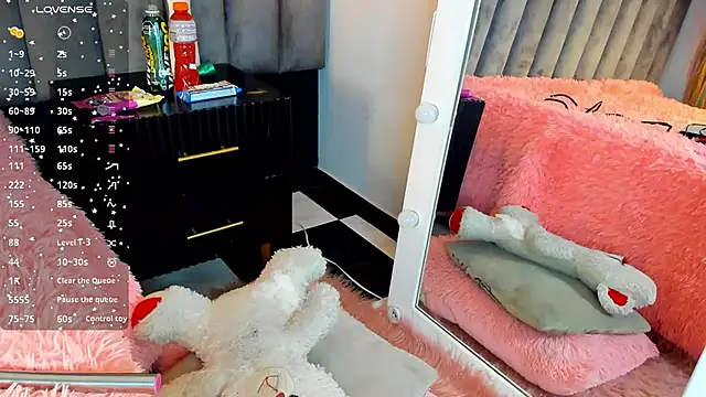 chelsea bolton  online show from December 2025 12:29:01 PM