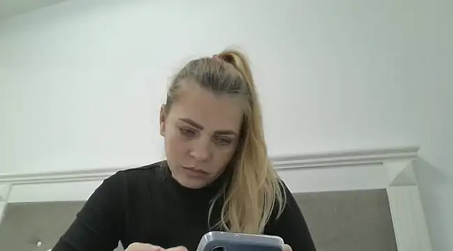 Snapshot of AnnaBell2025 chatting on February 2025 06:29:02 PM AnnaBell2025 online show from February 2025 06:29:02 PM