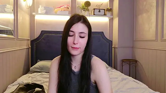EmmaLawrens online show from March 2026 10:42:01 AM