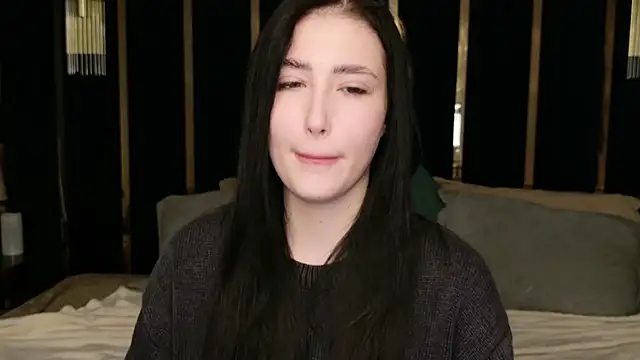 EmmaLawrens online show from September 2025 04:13:02 PM