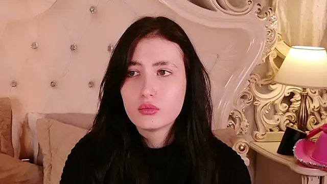 EmmaLawrens online show from February 2026 03:40:02 PM