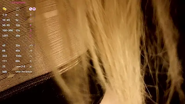 Emily  Mooree online show from October 2025 08:05:01 AM