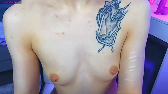 Emily  Mooree online show from February 2025 10:58:02 AM