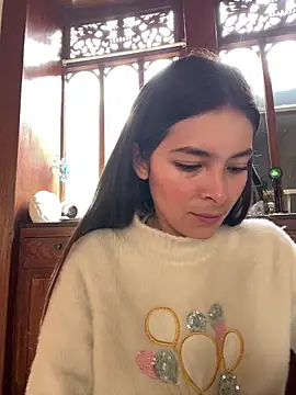 Aleska Miami online show from March 2026 02:39:01 PM