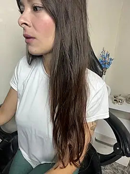 Aleska Miami online show from April 2026 02:24:01 PM