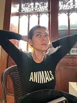 Aleska Miami online show from March 2026 01:58:01 PM