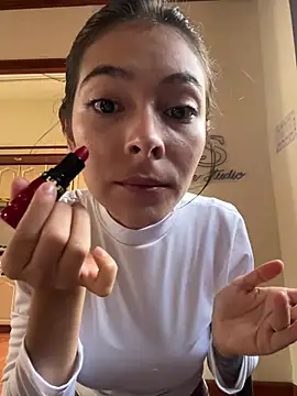 Aleska Miami online show from February 2026 02:17:02 PM