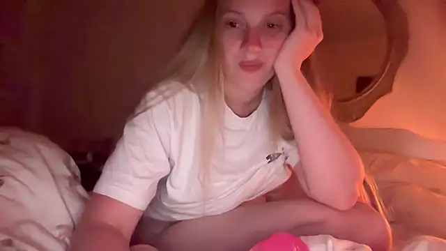 Ella-82 online show from July 2026 07:28:02 PM