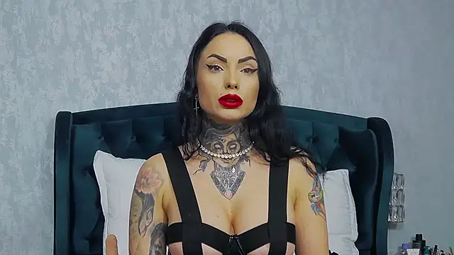 NataliaCristal online show from December 2025 06:45:02 AM