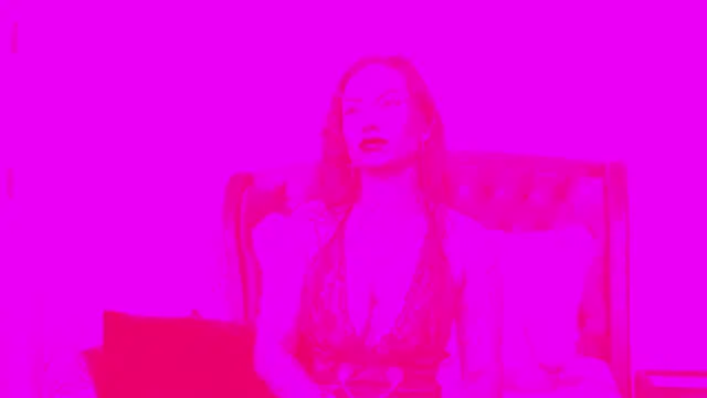 NataliaCristal online show from October 2025 04:43:01 AM