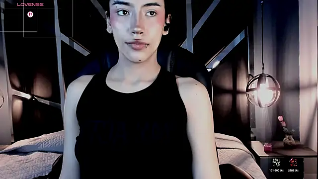 Snapshot of vaiolethsan__ chatting on January 2026 08:13:02 PM vaiolethsan online show from January 2026 08:13:02 PM