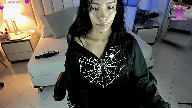 Snapshot of vaiolethsan__ chatting on May 2026 01:08:02 PM vaiolethsan online show from May 2026 01:08:02 PM