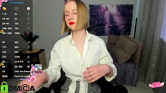 BeautyBlondy online show from April 2026 12:45:01 PM