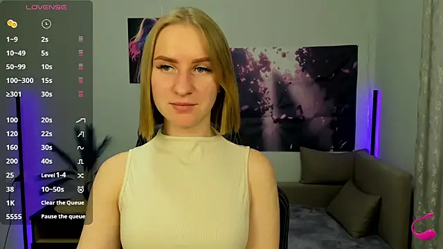 BeautyBlondy online show from October 2025 01:23:01 PM