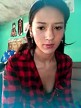 Cleo Hott online show from November 2025 01:15:01 PM