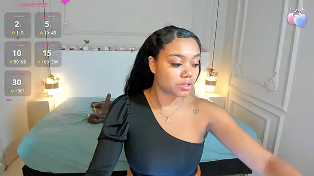 JasmineRose7 online show from October 2025 12:28:01 PM