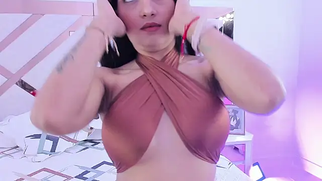 Snapshot of trissha_xk1 chatting on December 2025 12:30:03 PM trissha xk1 online show from December 2025 12:30:03 PM