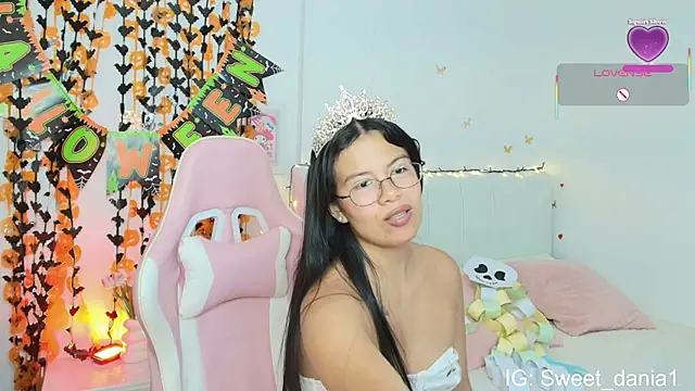 sweet dania  online show from October 2025 08:35:01 AM