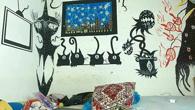 boysLittle online show from October 2025 01:13:01 PM