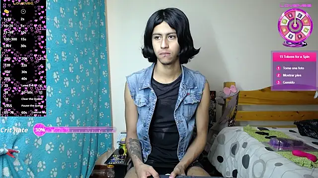 boysLittle online show from November 2025 05:27:02 PM