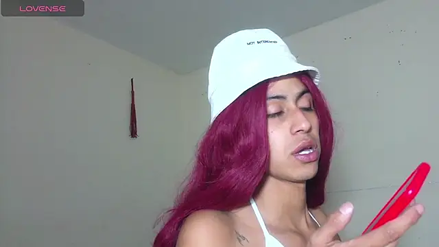 boysLittle online show from February 2026 02:33:02 AM