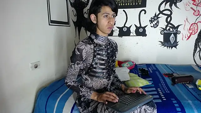 boysLittle online show from October 2025 02:32:02 AM