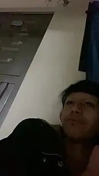 boysLittle online show from November 2025 04:34:02 AM