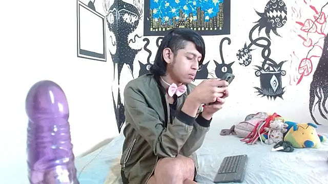 boysLittle online show from October 2025 08:09:02 PM