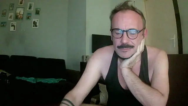 Snapshot of GaySexxPL chatting on September 2025 08:53:02 PM GaySexxPL online show from September 2025 08:53:02 PM