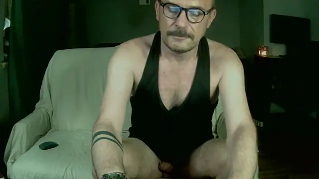 Snapshot of GaySexxPL chatting on September 2025 03:40:01 PM GaySexxPL online show from September 2025 03:40:01 PM