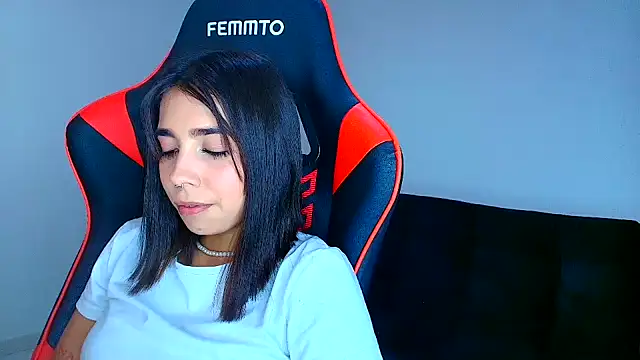 Rousse violett online show from September 2025 09:48:01 PM