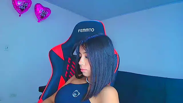 Rousse violett online show from October 2025 09:49:02 PM