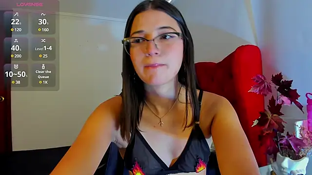 Snapshot of Tara_jonss chatting on January 2025 09:51:02 PM Tara jonss online show from January 2025 09:51:02 PM