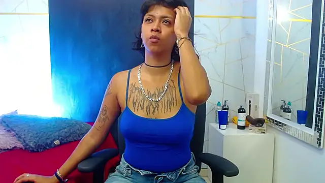 Snapshot of gabriela_cortez chatting on November 2025 01:00:02 PM gabriela cortez online show from November 2025 01:00:02 PM