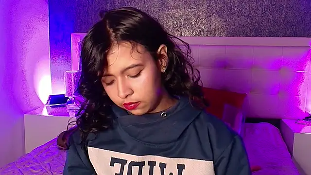 gabriela cortez online show from February 2025 10:27:01 PM