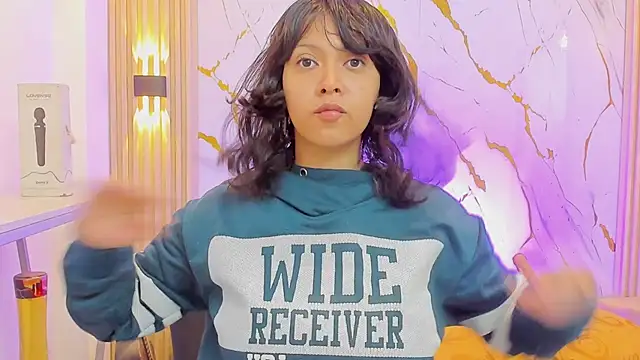 gabriela cortez online show from January 2026 12:56:02 PM