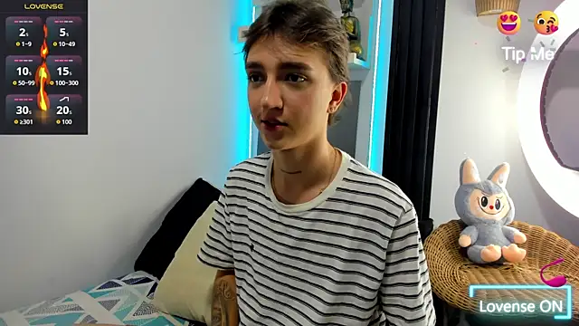 jeremy salvatore online show from November 2025 06:52:01 AM