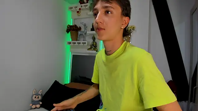 jeremy salvatore online show from December 2025 12:12:01 AM