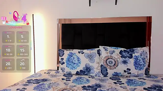 Carorosse online show from November 2025 06:07:02 PM