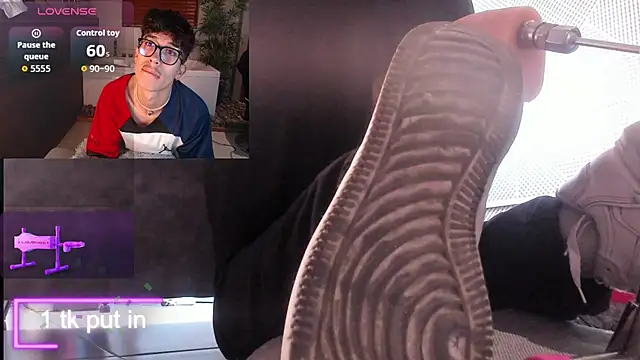 tim  fox online show from November 2025 12:28:02 PM