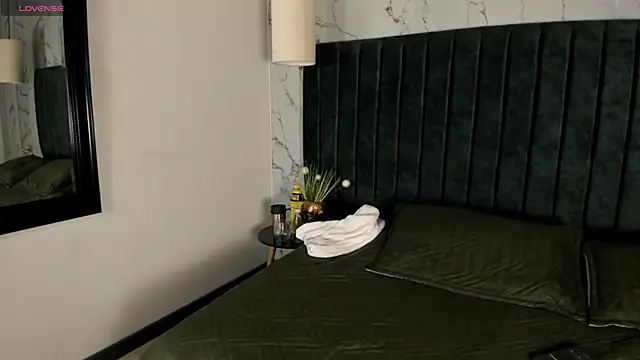 tim  fox online show from November 2025 12:05:02 PM